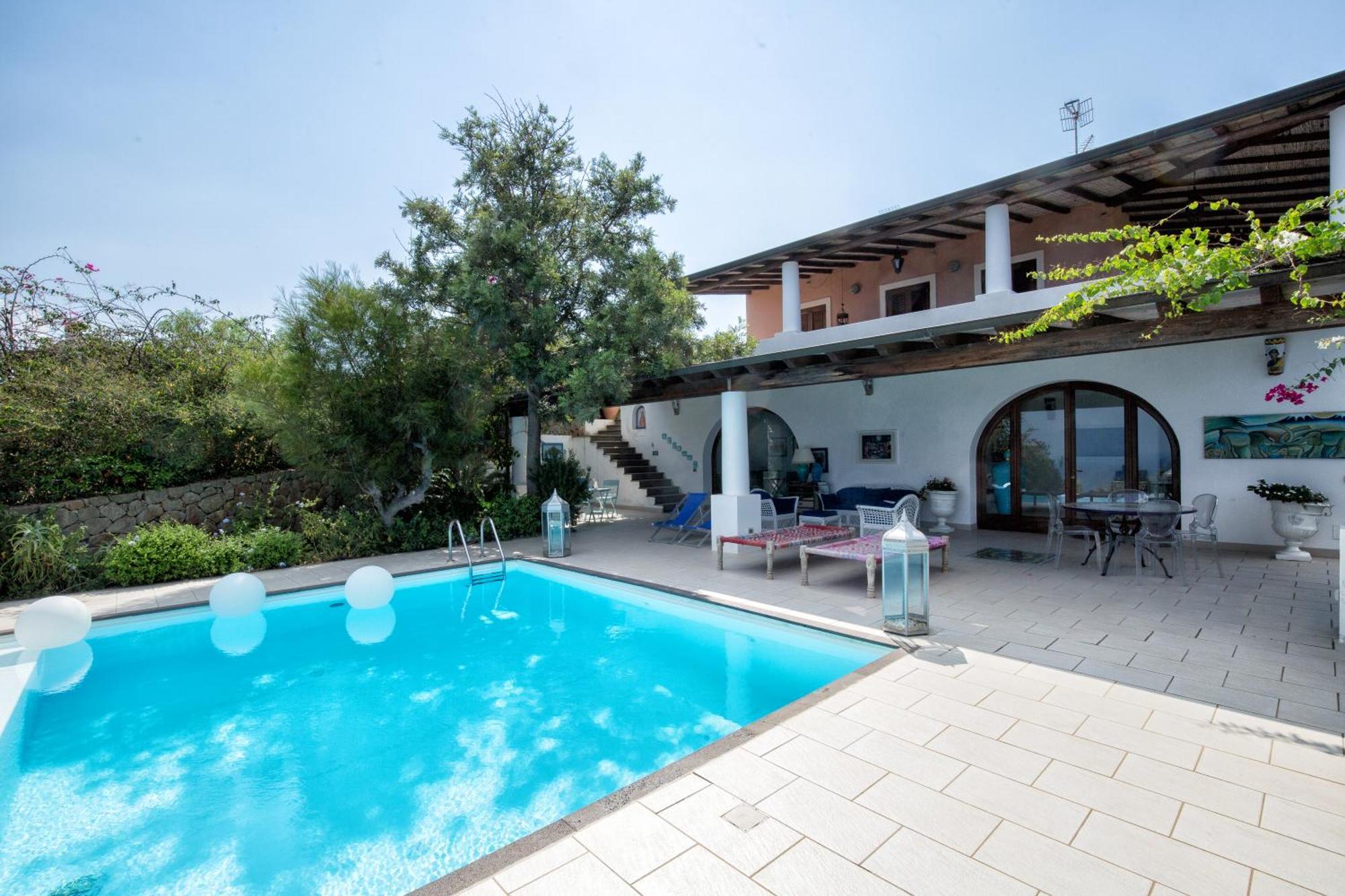 Sealight Villa Lipari - Vista E Piscina 外观 照片